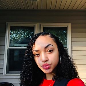 Meet your Posher, Kyleah